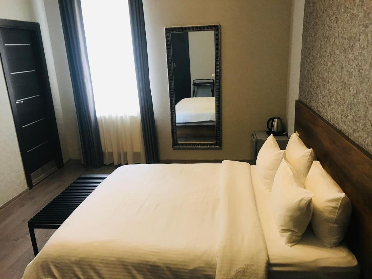 2Nd Floor Hotel Tbiliszi Kültér fotó