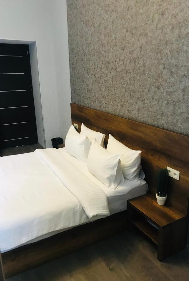 2Nd Floor Hotel Tbiliszi Kültér fotó