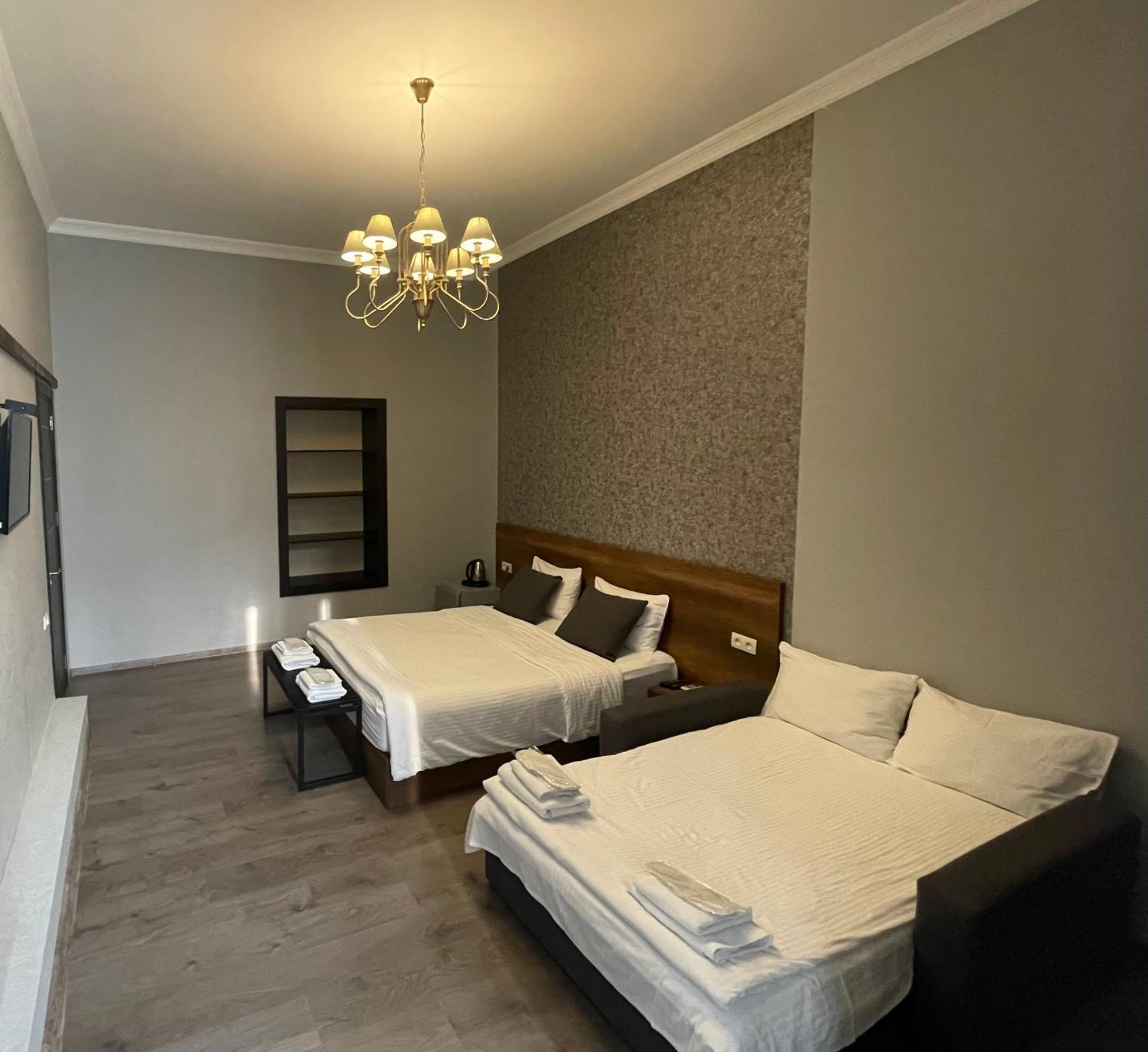 2Nd Floor Hotel Tbiliszi Kültér fotó